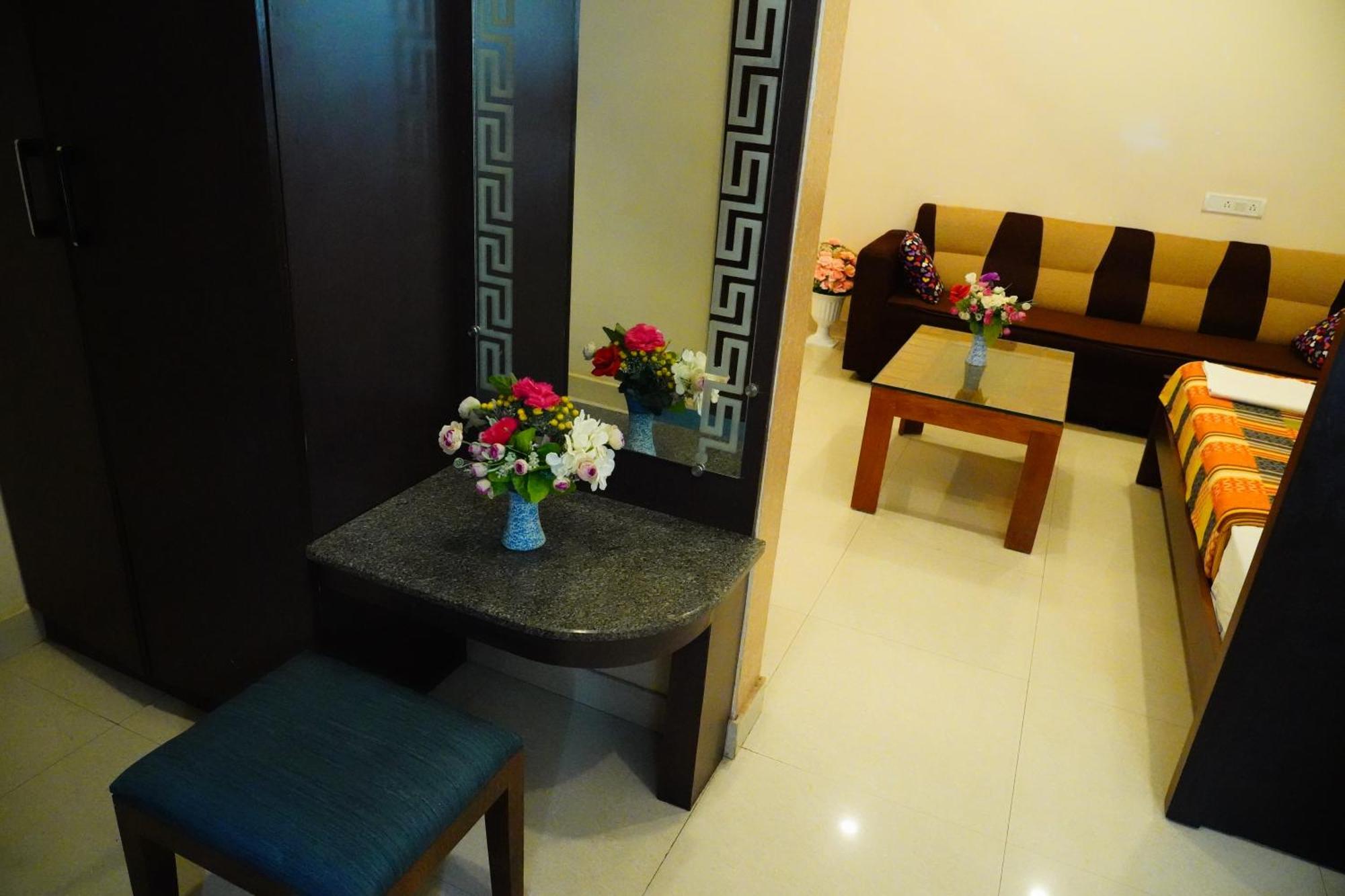 Hotel Vinayagam Residency Arcot Esterno foto