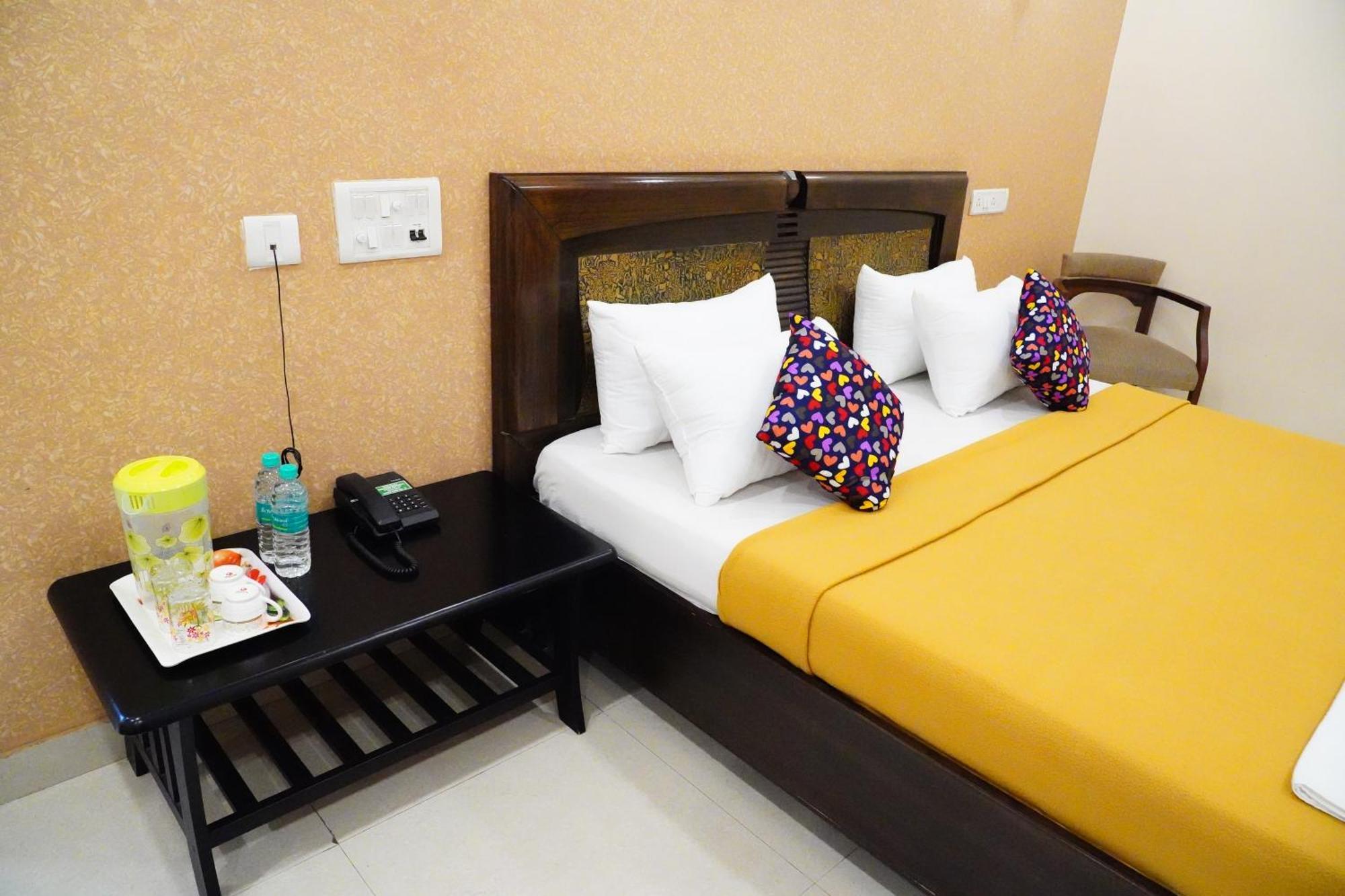 Hotel Vinayagam Residency Arcot Esterno foto