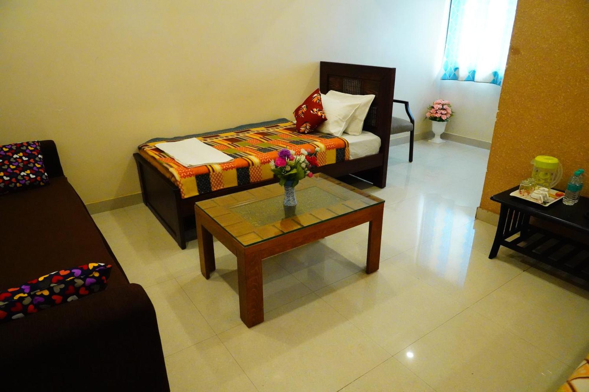 Hotel Vinayagam Residency Arcot Esterno foto